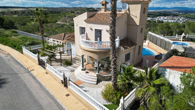 3 bedroom Villa for sale