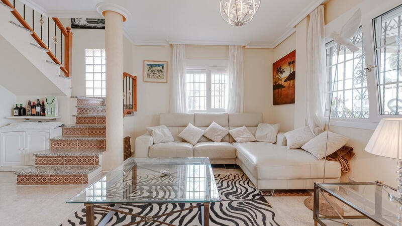 3 bedroom Villa for sale