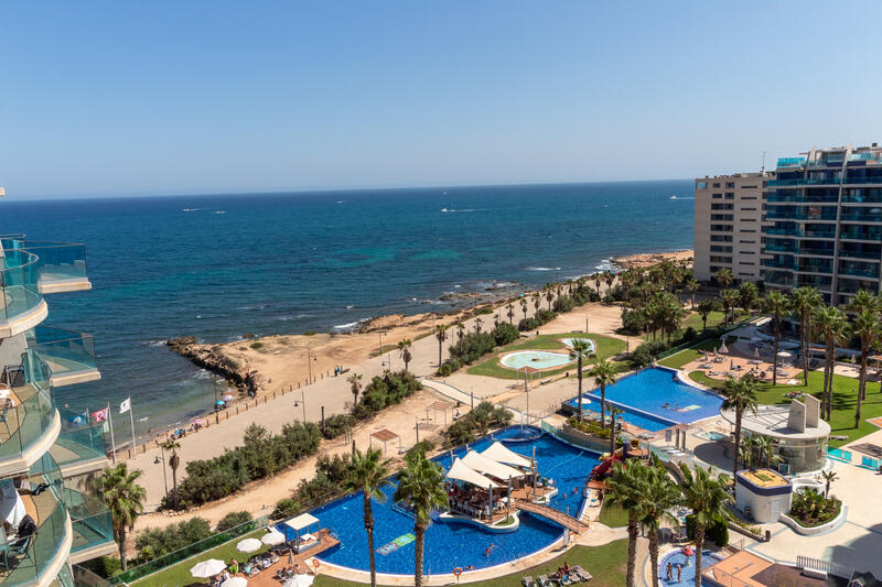Apartment for sale in Punta Prima, Alicante