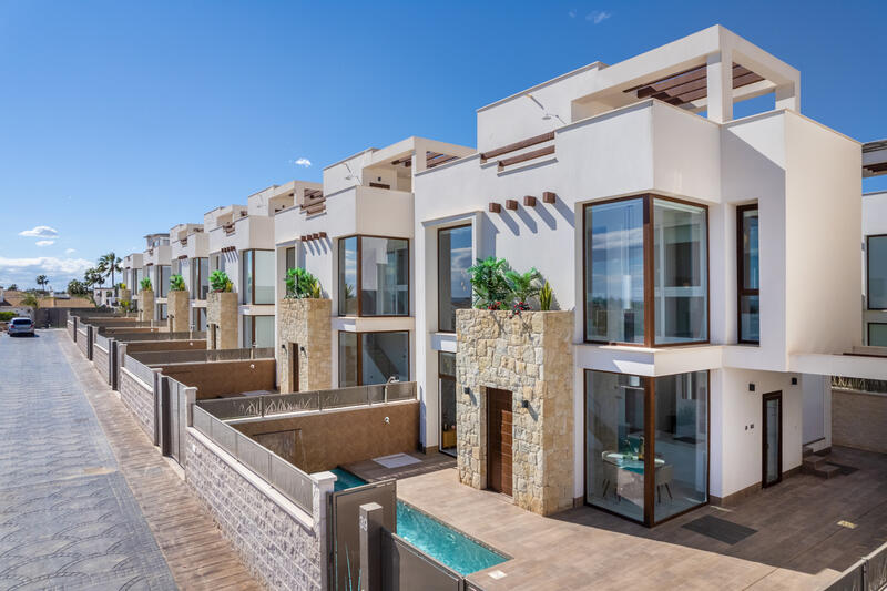 Villa Te koop in Ciudad Quesada, Alicante