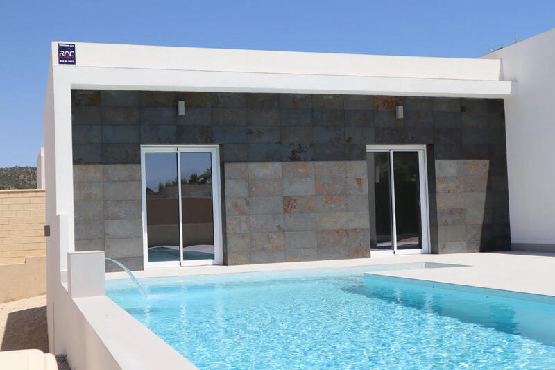 3 Cuarto Villa en venta