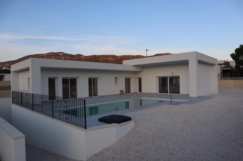 3 Cuarto Villa en venta