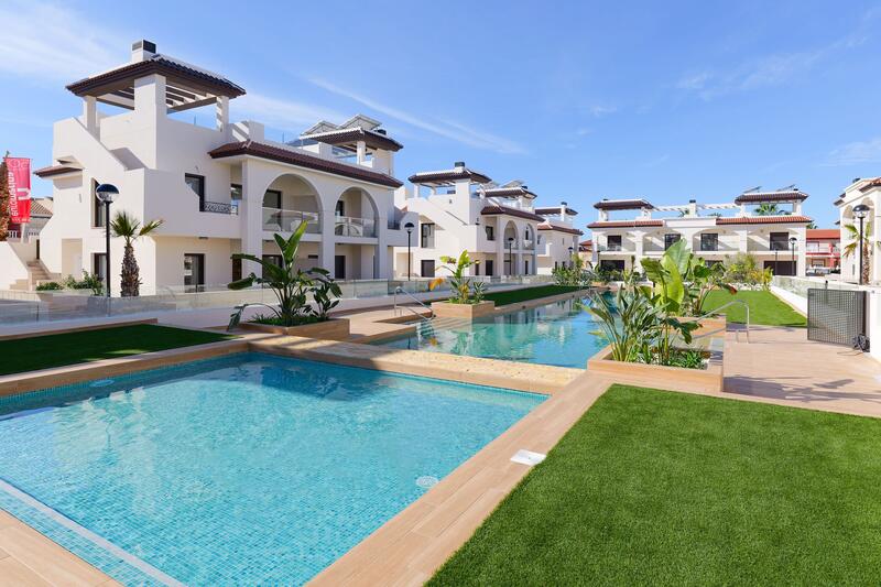 3 bedroom Apartment for sale