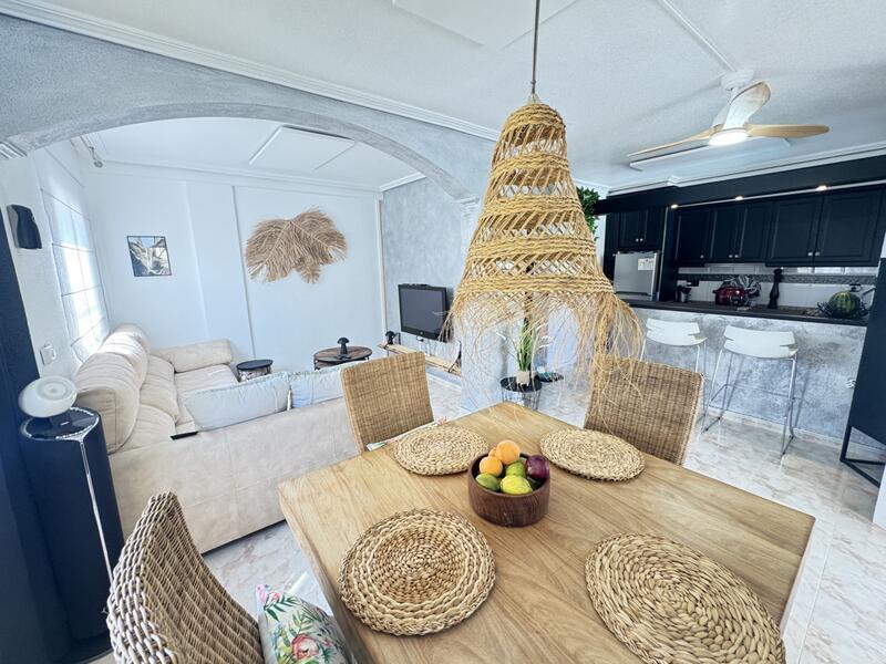 2 chambre Duplex à vendre
