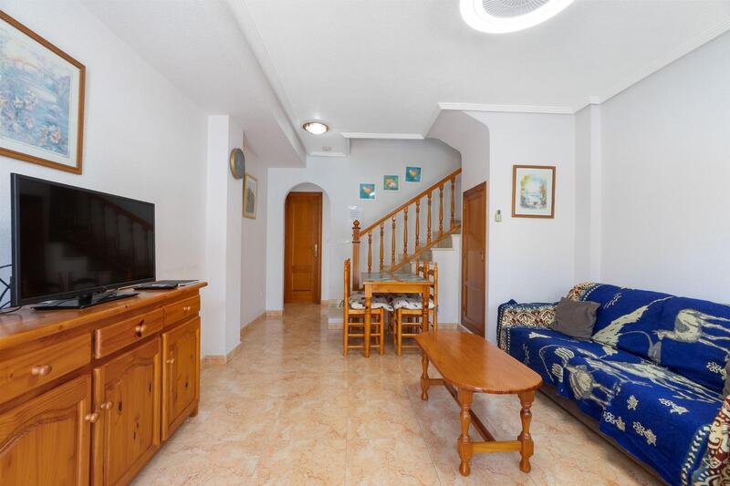 2 bedroom Townhouse for sale