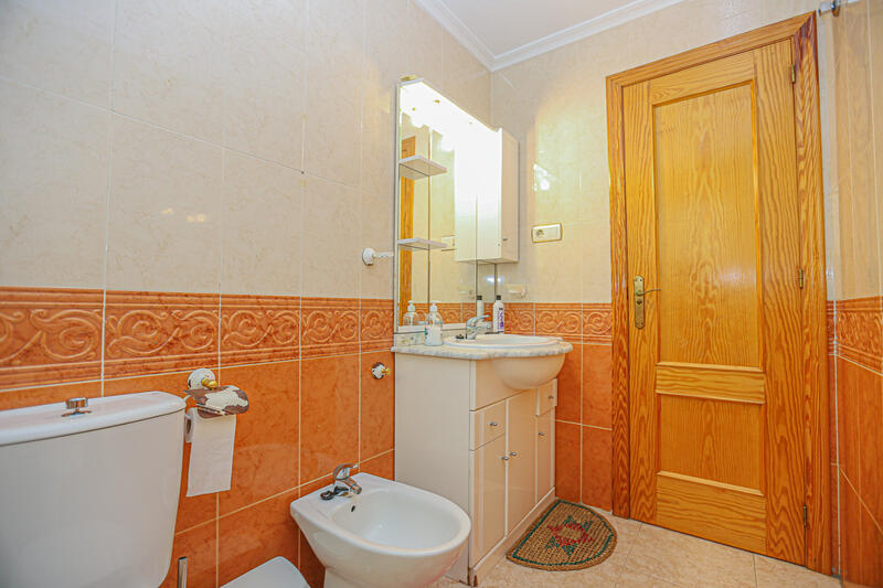 2 Schlafzimmer Appartement zu verkaufen