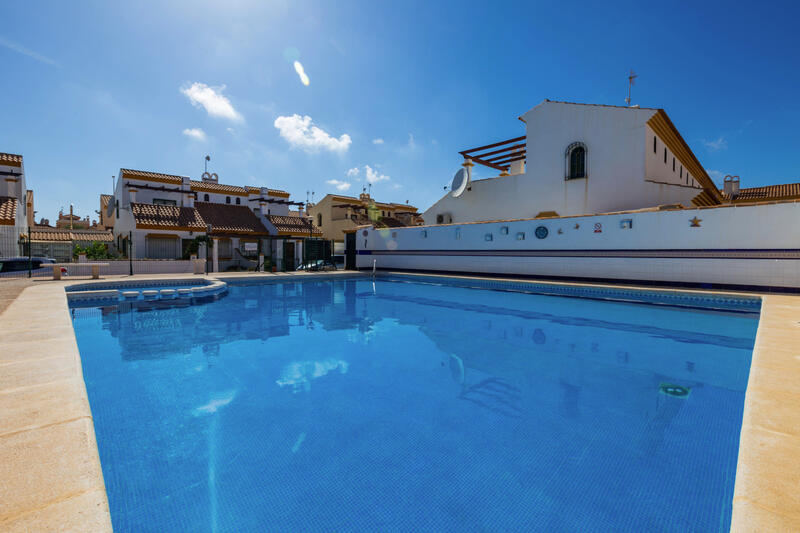 3 sovrum Villa till salu