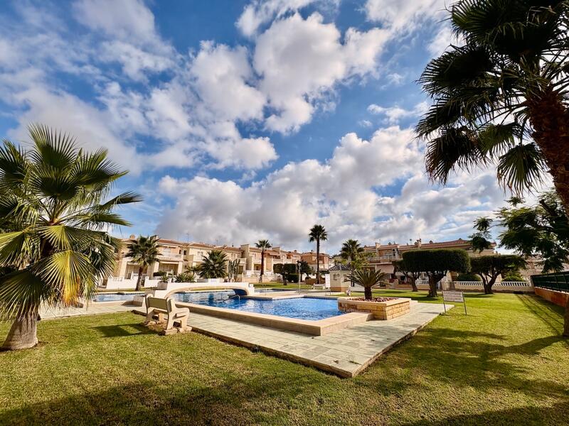 городская тюрьма продается в Rojales, Alicante