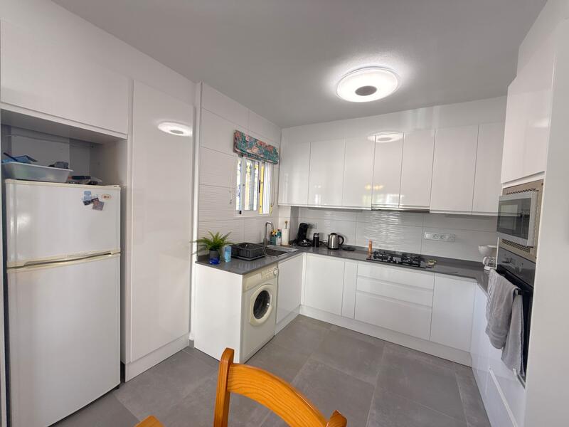 3 Schlafzimmer Stadthaus zu verkaufen