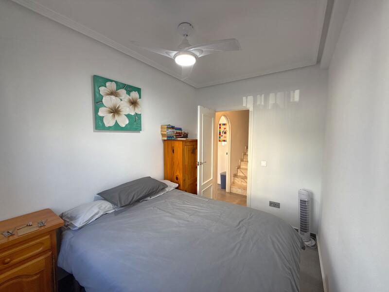 3 Schlafzimmer Stadthaus zu verkaufen