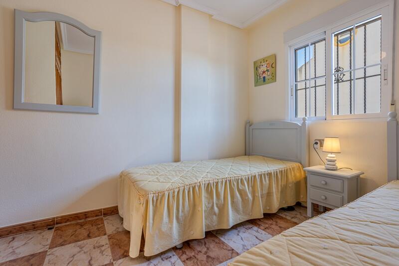 2 Cuarto Villa en venta