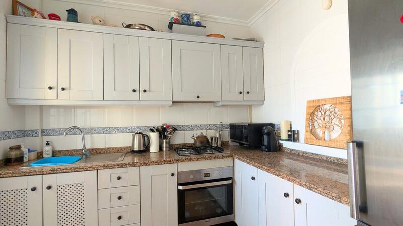 2 Cuarto Villa en venta