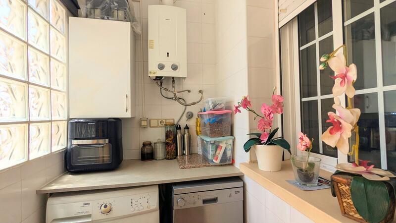 2 Cuarto Villa en venta