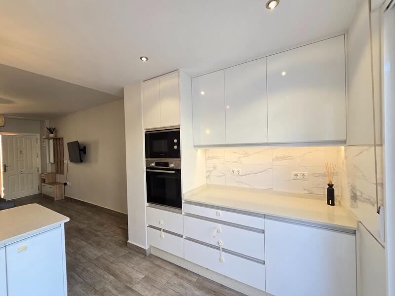 2 slaapkamer Appartement Te koop