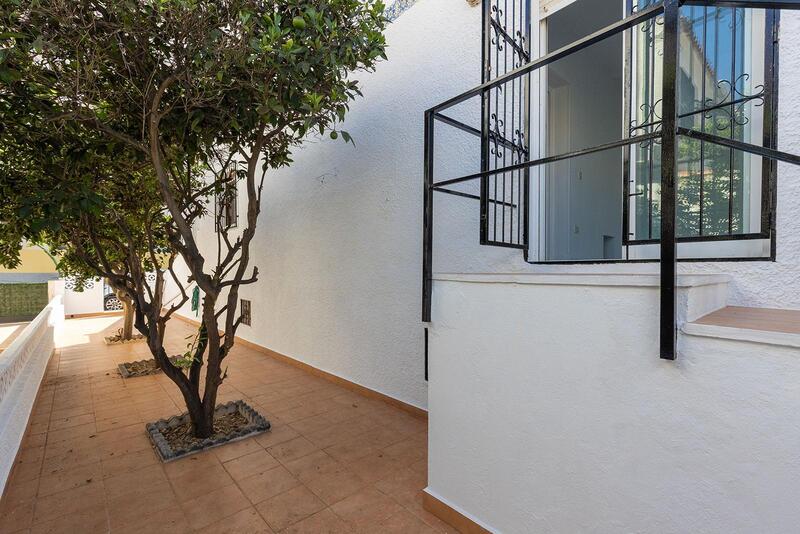 3 bedroom Townhouse for sale