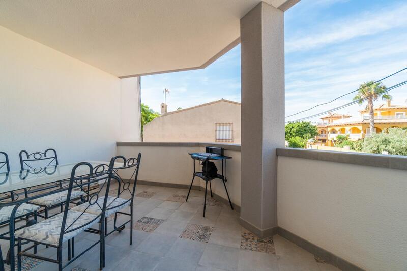 2 slaapkamer Appartement Te koop