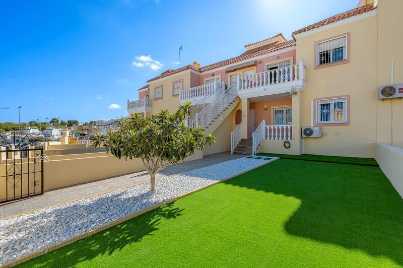 3 bedroom Apartment for sale