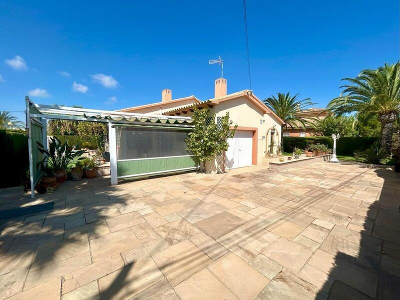 3 bedroom Villa for sale