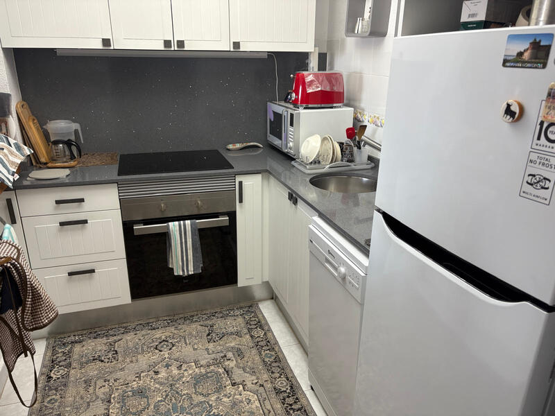 2 bedroom Townhouse for sale