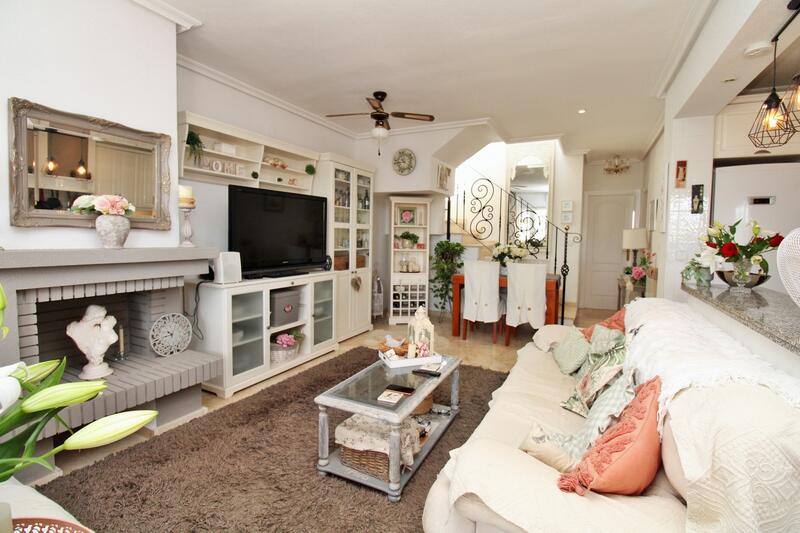 3 bedroom Townhouse for sale