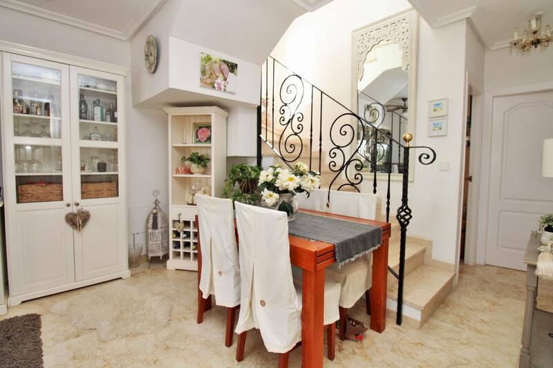 3 bedroom Townhouse for sale