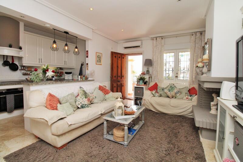 3 bedroom Townhouse for sale