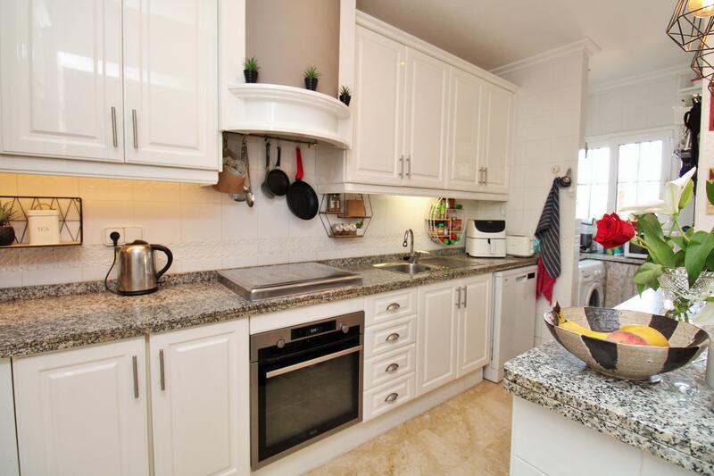3 bedroom Townhouse for sale