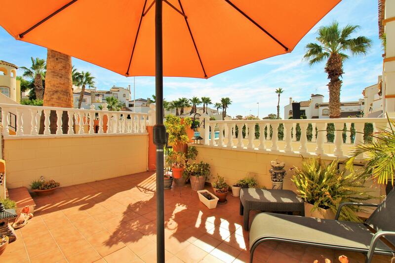 3 bedroom Townhouse for sale