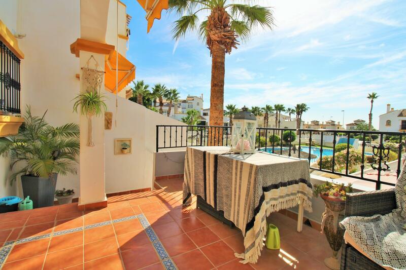 3 bedroom Townhouse for sale