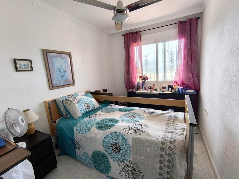 2 slaapkamer Appartement Te koop