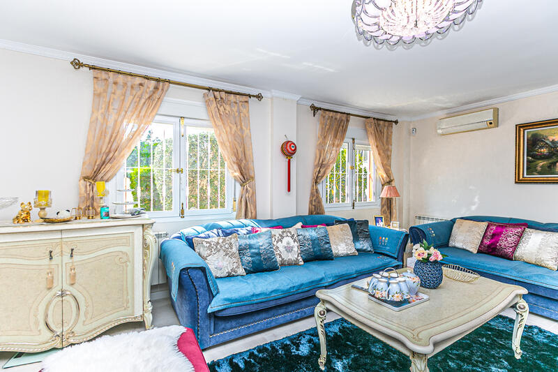 4 bedroom Villa for sale