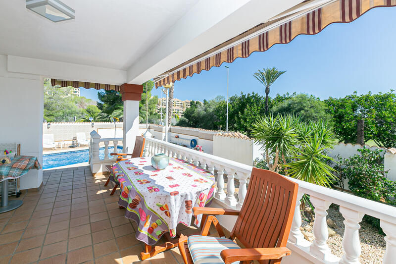4 bedroom Villa for sale