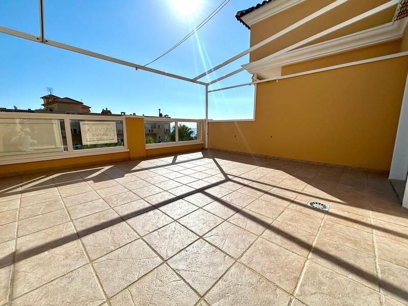 3 bedroom Apartment for sale