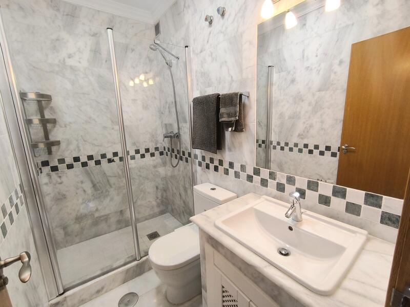 2 Cuarto Villa en venta