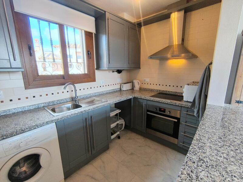 2 Cuarto Villa en venta