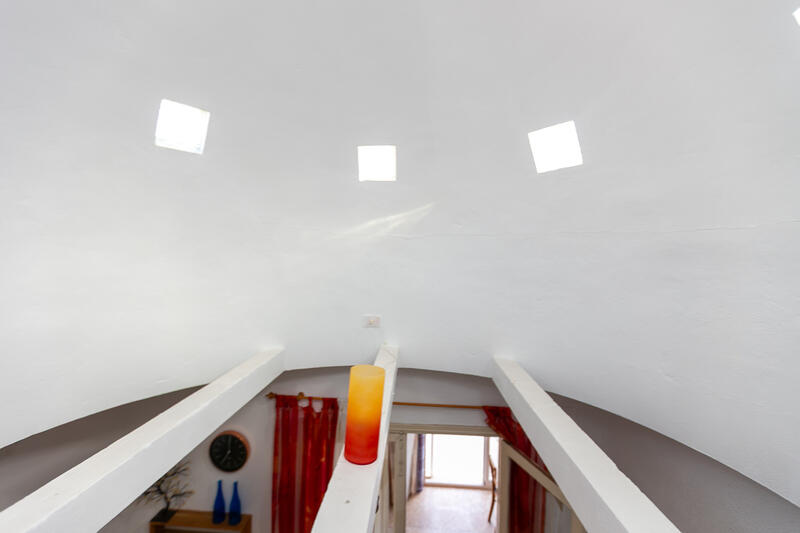 1 bedroom Townhouse for sale