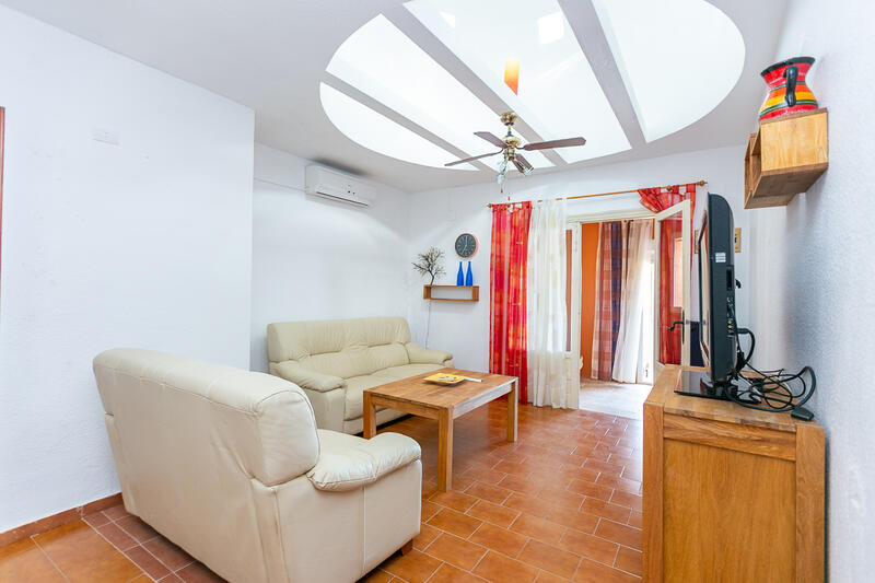1 bedroom Townhouse for sale