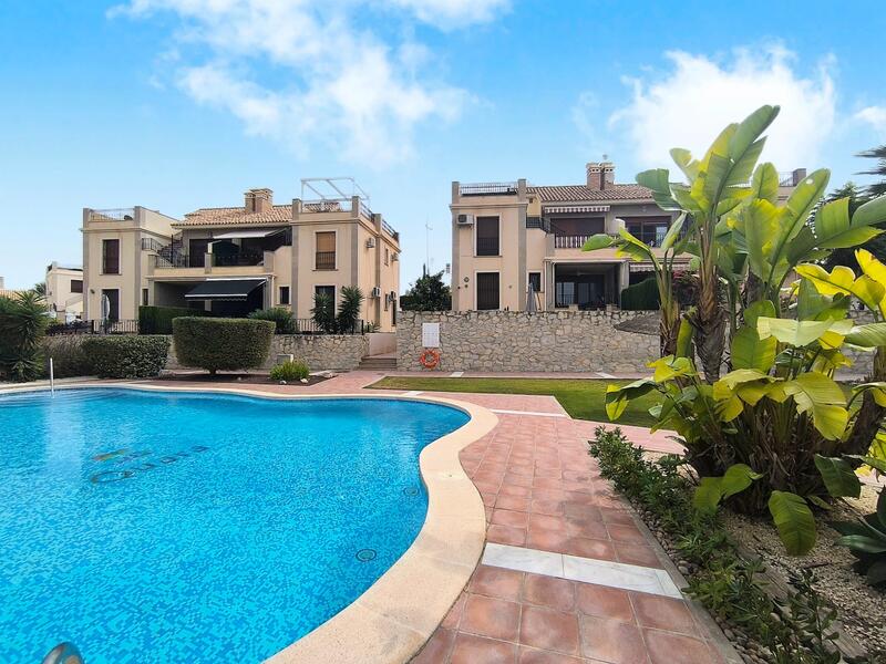 Apartment for sale in Algorfa, Alicante