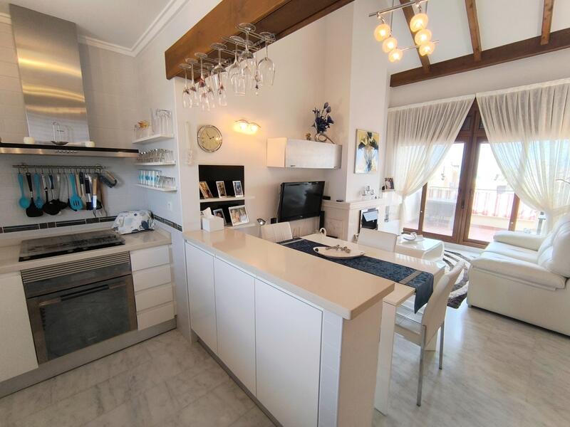 2 bedroom Apartment for sale