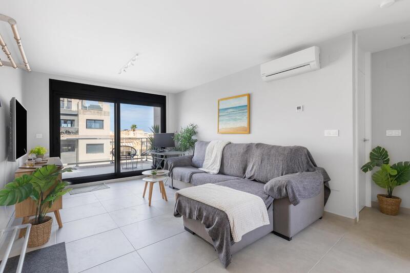2 slaapkamer Appartement Te koop