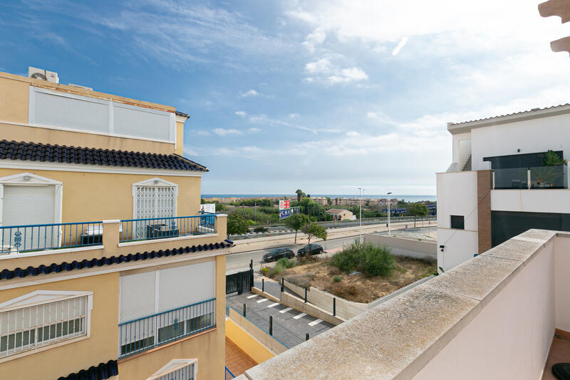 Townhouse for sale in Guardamar del Segura, Alicante