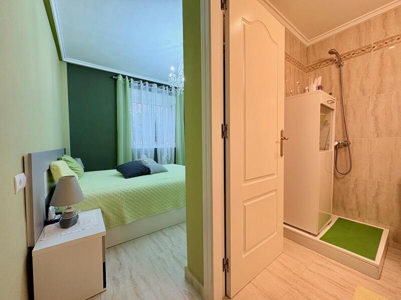 2 Cuarto Villa en venta