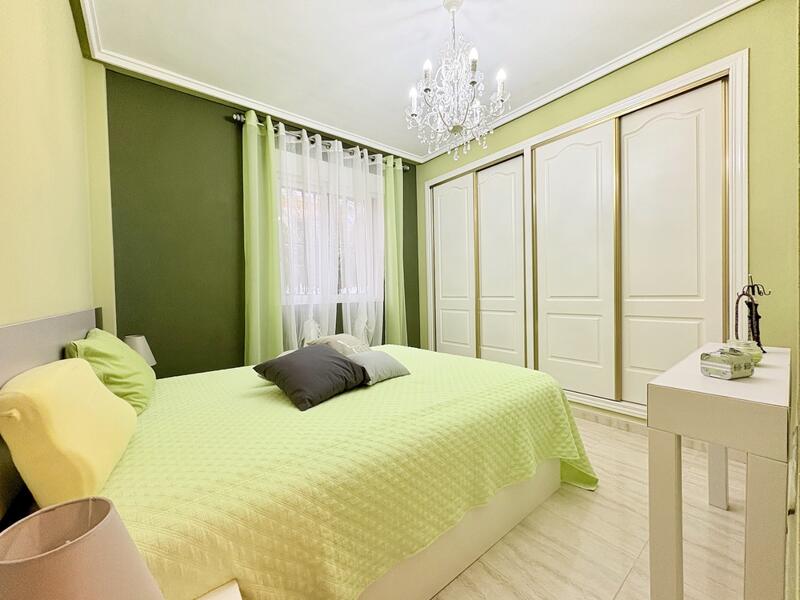 2 Cuarto Villa en venta