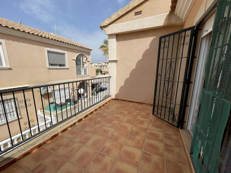 3 Cuarto Adosado en venta