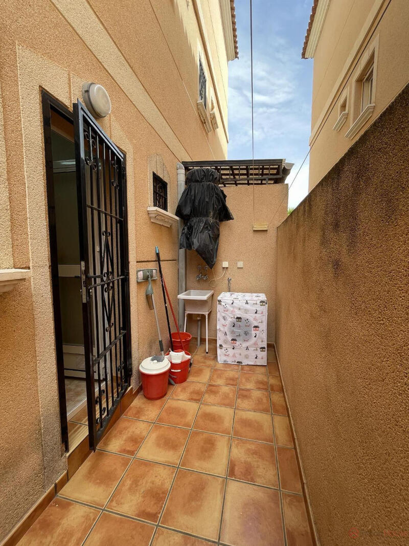 3 Cuarto Adosado en venta