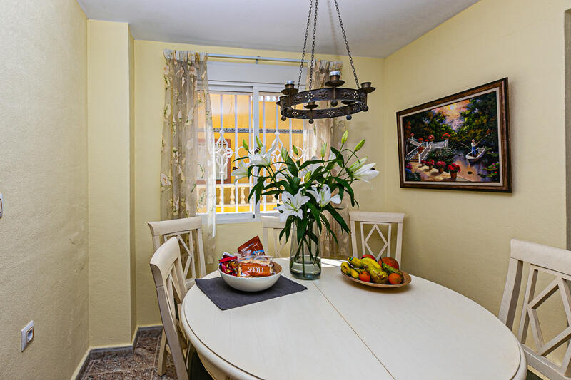 3 bedroom Townhouse for sale