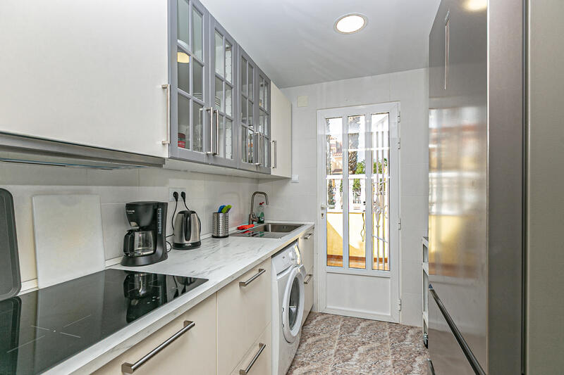 3 bedroom Townhouse for sale
