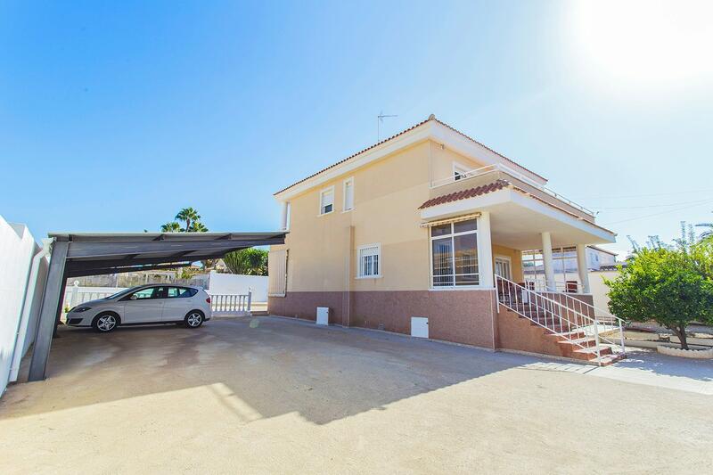 5 Schlafzimmer Villa zu verkaufen
