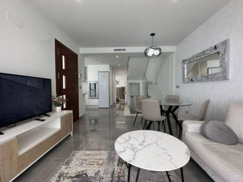 3 Cuarto Villa en venta