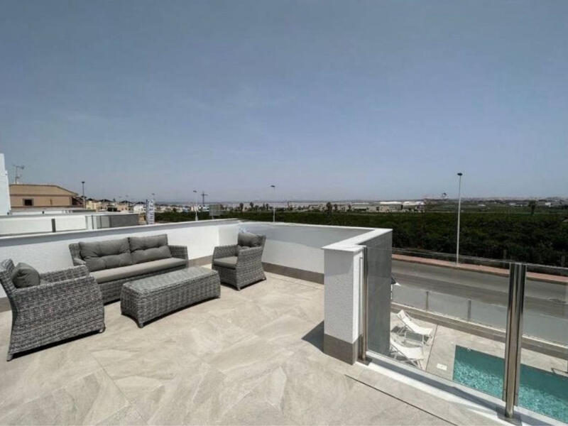 3 Cuarto Villa en venta